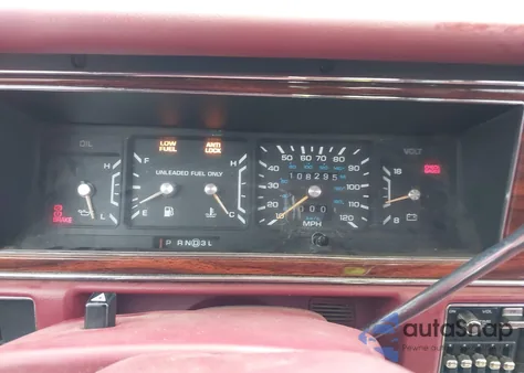 1992 Chrysler Imperial from USA, damaged, VIN 1C3XV56L2ND743116